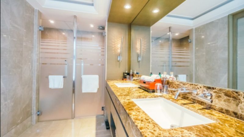 Frameless Glass Showers in Las Vegas