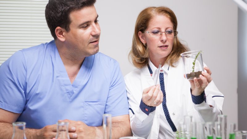 How to Evaluate Regenerative Medicine Claims Before Choosing a Treatment